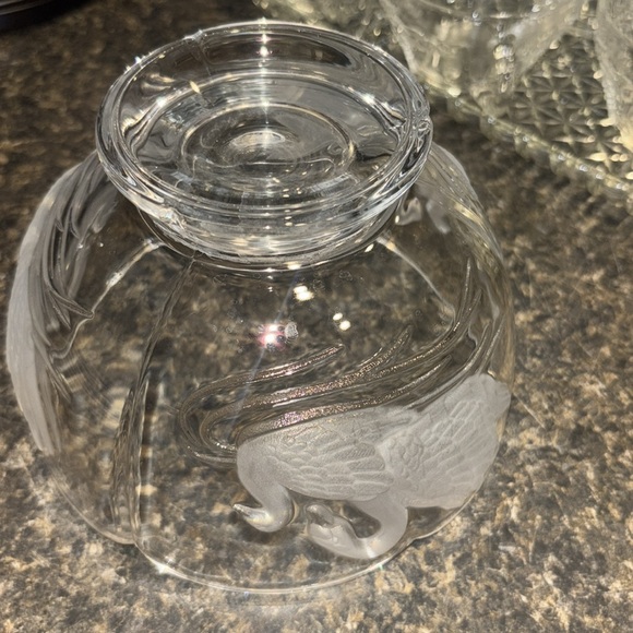 6” Crystal Swan Candy/Trinket Dish -24% Lead - Picture 3 of 5
